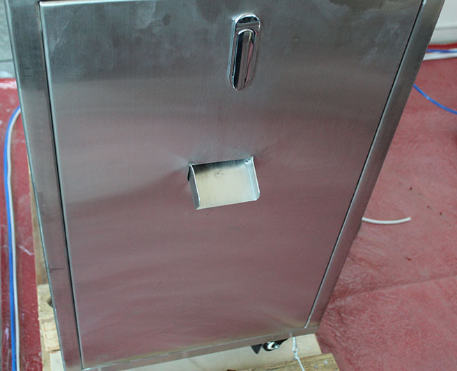 Автоматический сепаратор капсул для получения порошка/гранул Автоматический сепаратор капсул для получения порошка/гранул Автоматический