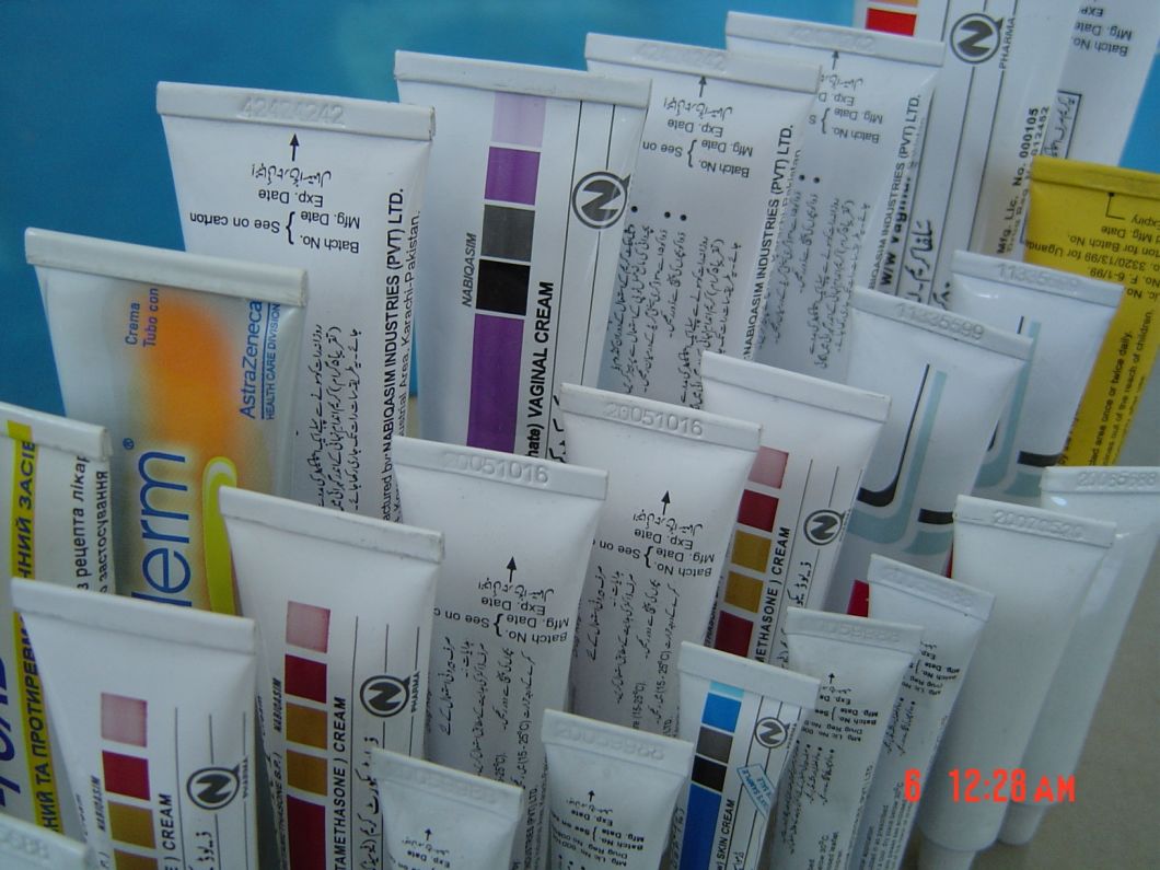 80PCS / Min Crema de alta velocidad / Pasta de dientes / Máquina de llenado y sellado de tubos laminados de plástico de ungüento médico