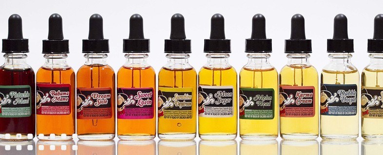 Máquina de llenado de líquido completamente automática de aceite de CBD / aceite de vaporizador / aceite líquido / gotas para los ojos