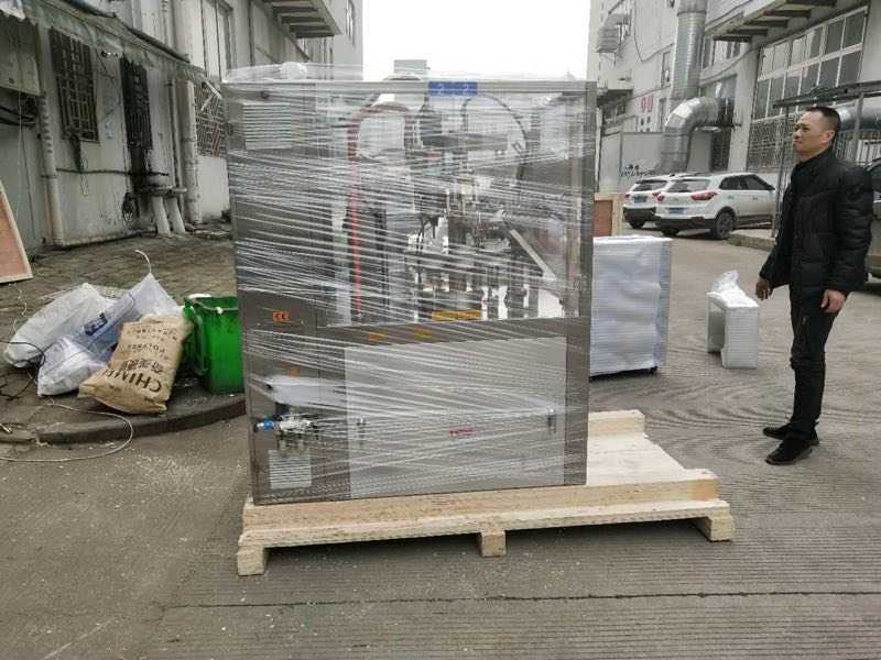 Precio de fábrica de ungüento de alta velocidad de la máquina de llenado y sellado de tubos blandos (BGNY)