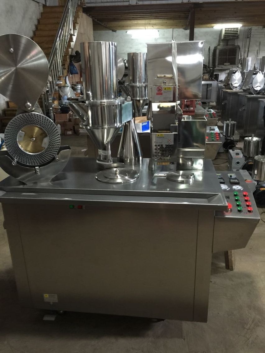 Maquinaria farmacéutica Máquina semiautomática de llenado y sellado de cápsulas duras
