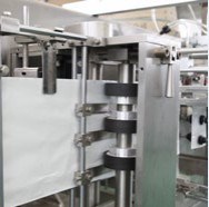 Máquina de envasado de bolsas de bolsitas de pie de alta velocidad 30-60 / min para polvo