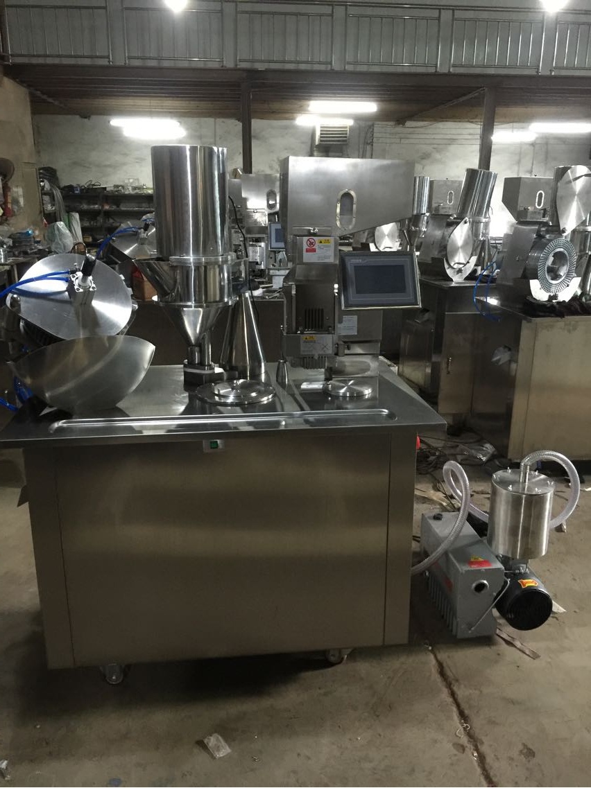 Maquinaria farmacéutica Máquina semiautomática de llenado y sellado de cápsulas duras