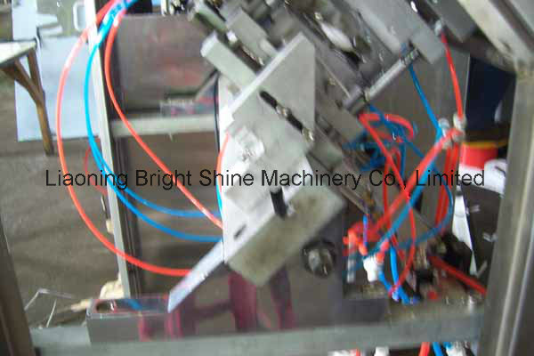 Máquina de sellado, llenado y formación de supositorios de laboratorio de lotes pequeños (1 cabezal de llenado)