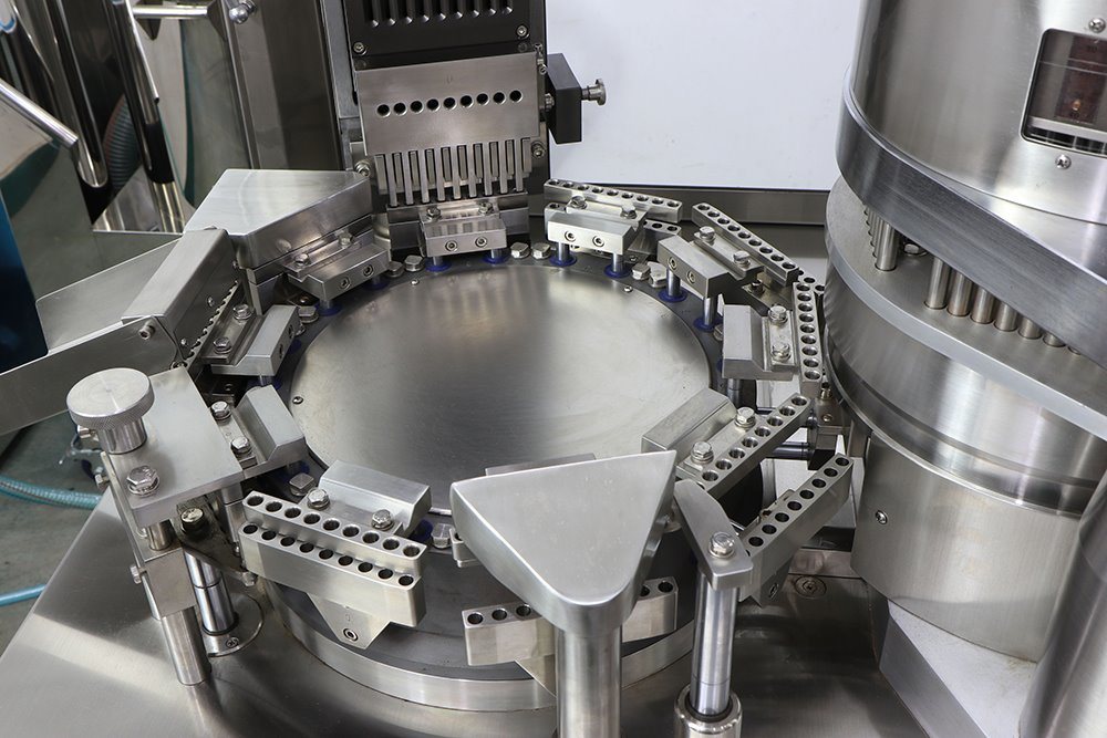 Máquina de llenado de cápsulas de encapsulación Njp2000 / equipo de máquina de llenado de cápsulas