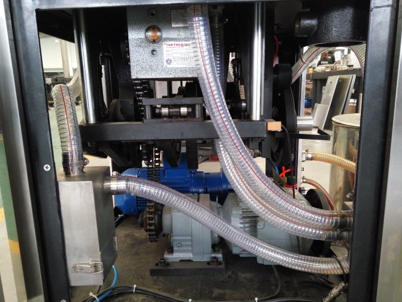 Máquina de llenado de cápsulas de máquina farmacéutica de buena calidad de venta caliente para cápsulas duras