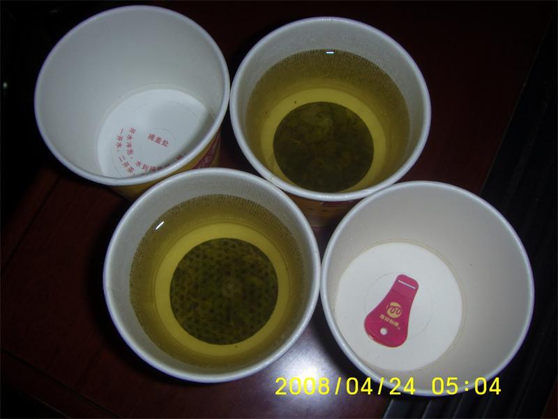 Máquina de envasado de llenado oculto de taza de té de filtro de trabajo manual para 2 cabezas