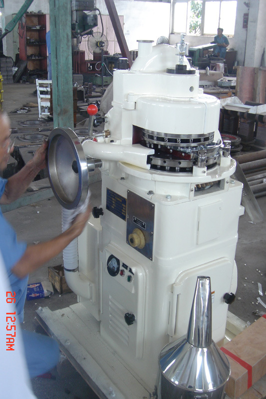 Prensa rotatoria para tabletas (ZP19) para tabletas de leche / tabletas de sal / tabletas de caramelo