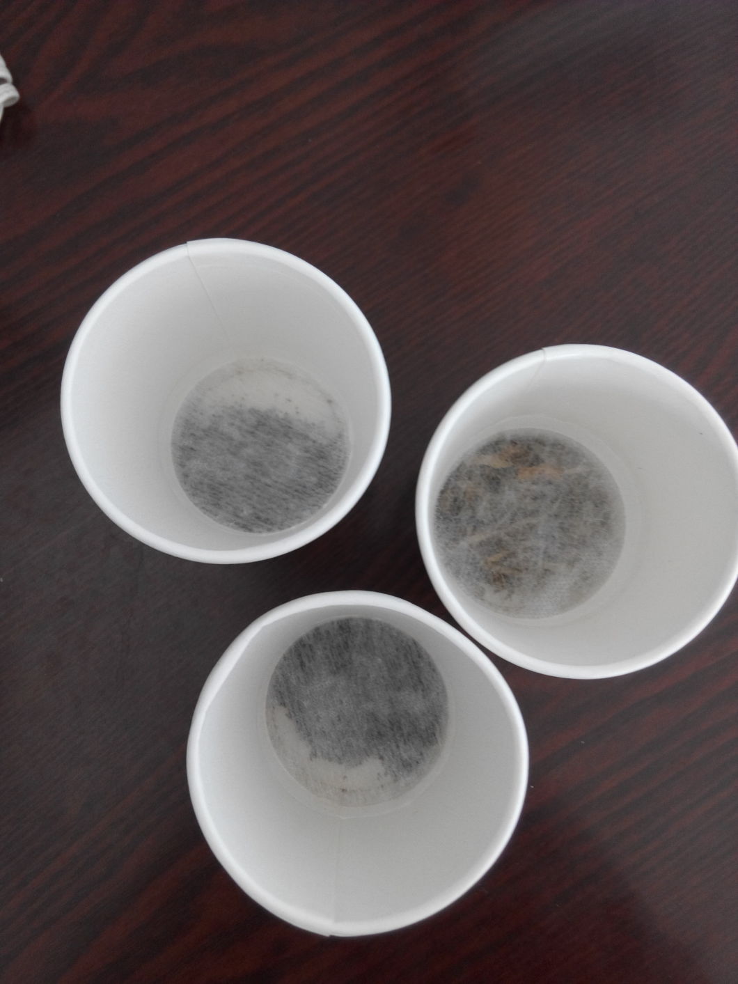 Pequeña empaquetadora de taza oculta de té y café en China