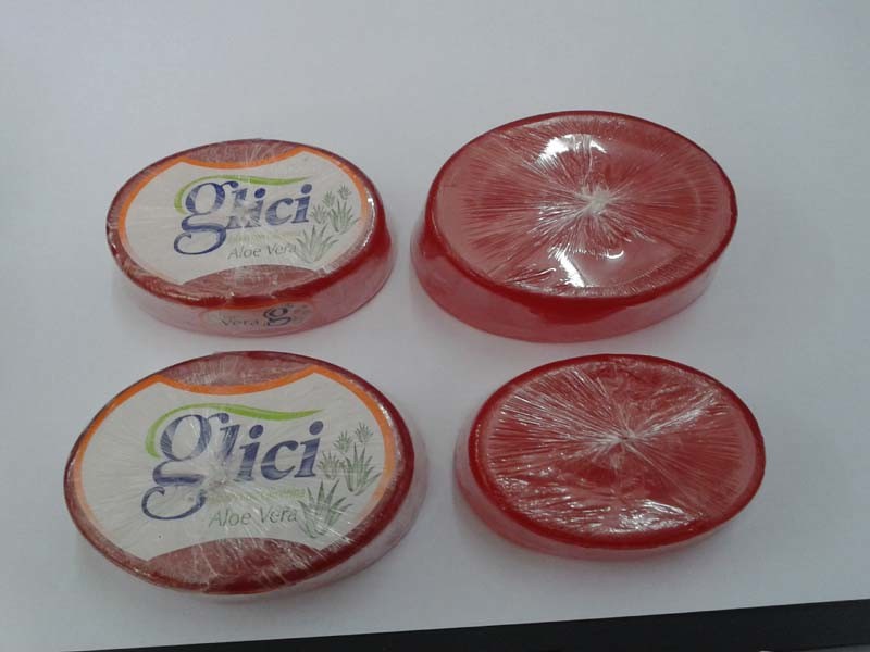 Горячая продажа Автоматическая упаковочная машина для мыльной пленки с конвейерной лентой 