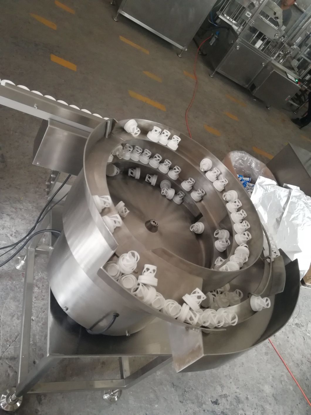 этикеток на бутылки с витамином С / Машина для упаковки шипучих таблеток с витамином С / Машина для наполнения таблеток Машина для наполнения 