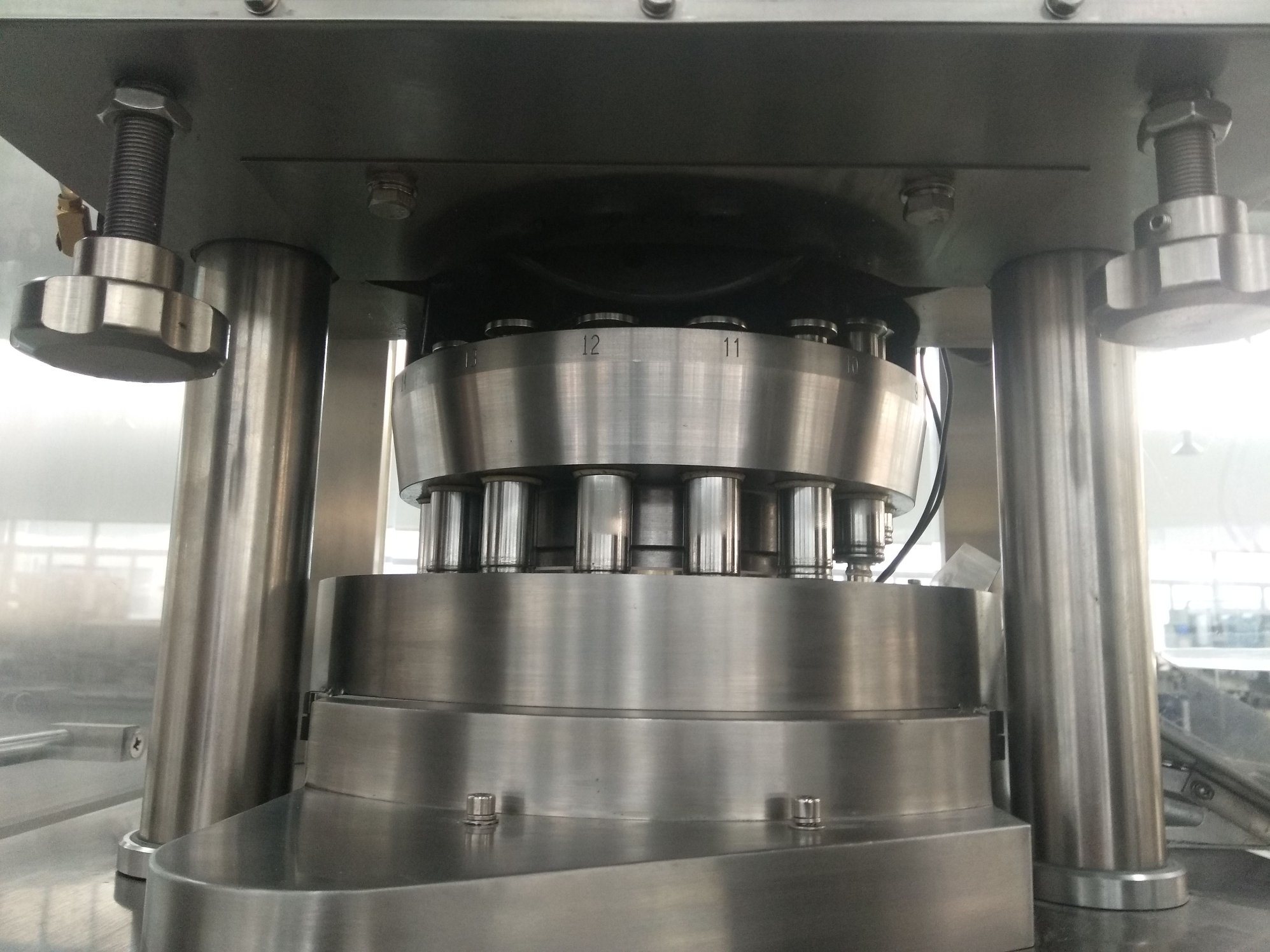 ZPT-15 Rotary Tablet Press meet with GMP 