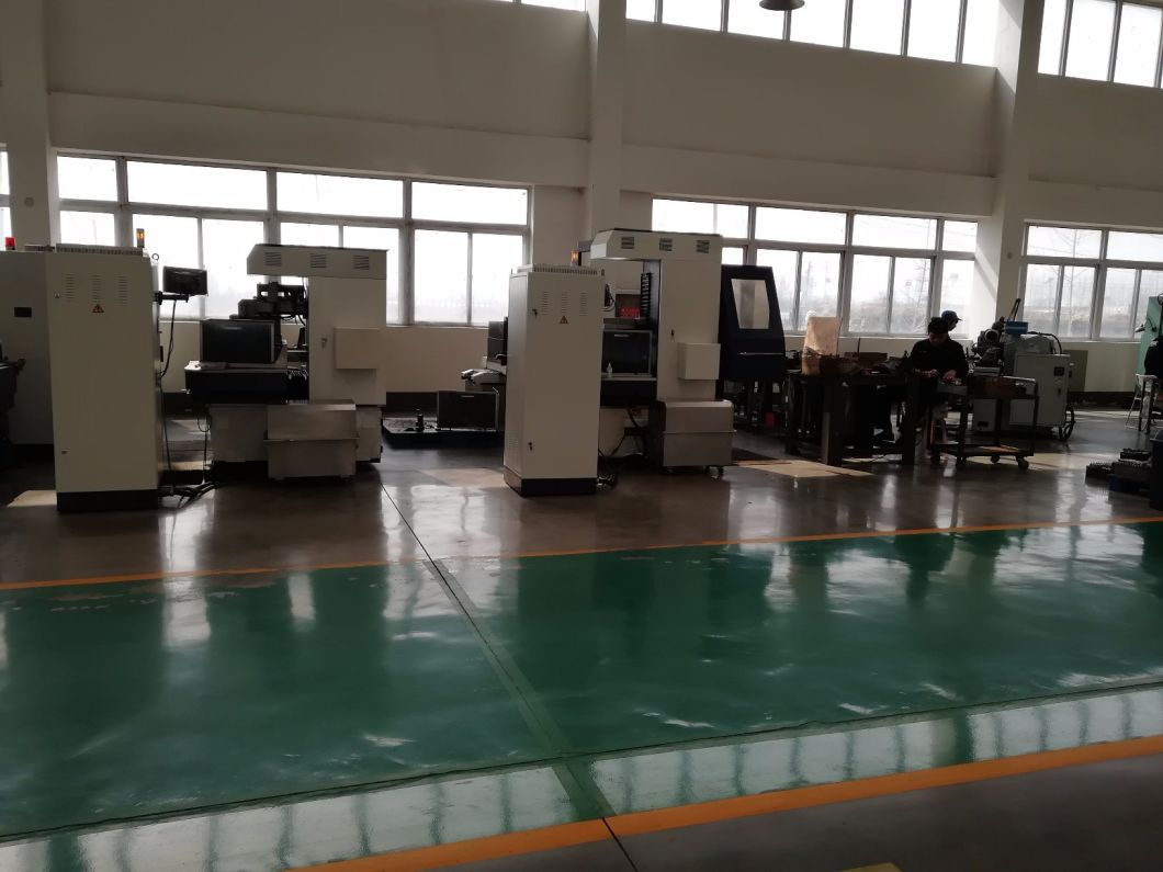 Zpt Фармацевтическое оборудование Машина для производства таблеток с сертификатом CE 